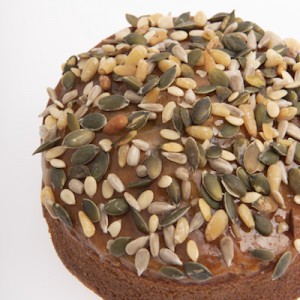 Saranne Patisserie Bananencake met noten en pitten